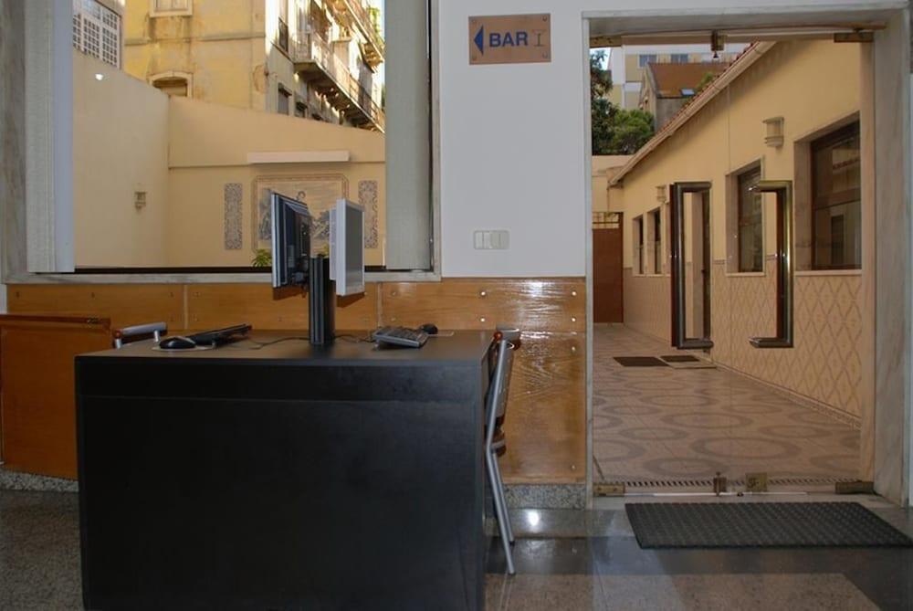 Hotel Anjos ลิสบอน ภายนอก รูปภาพ