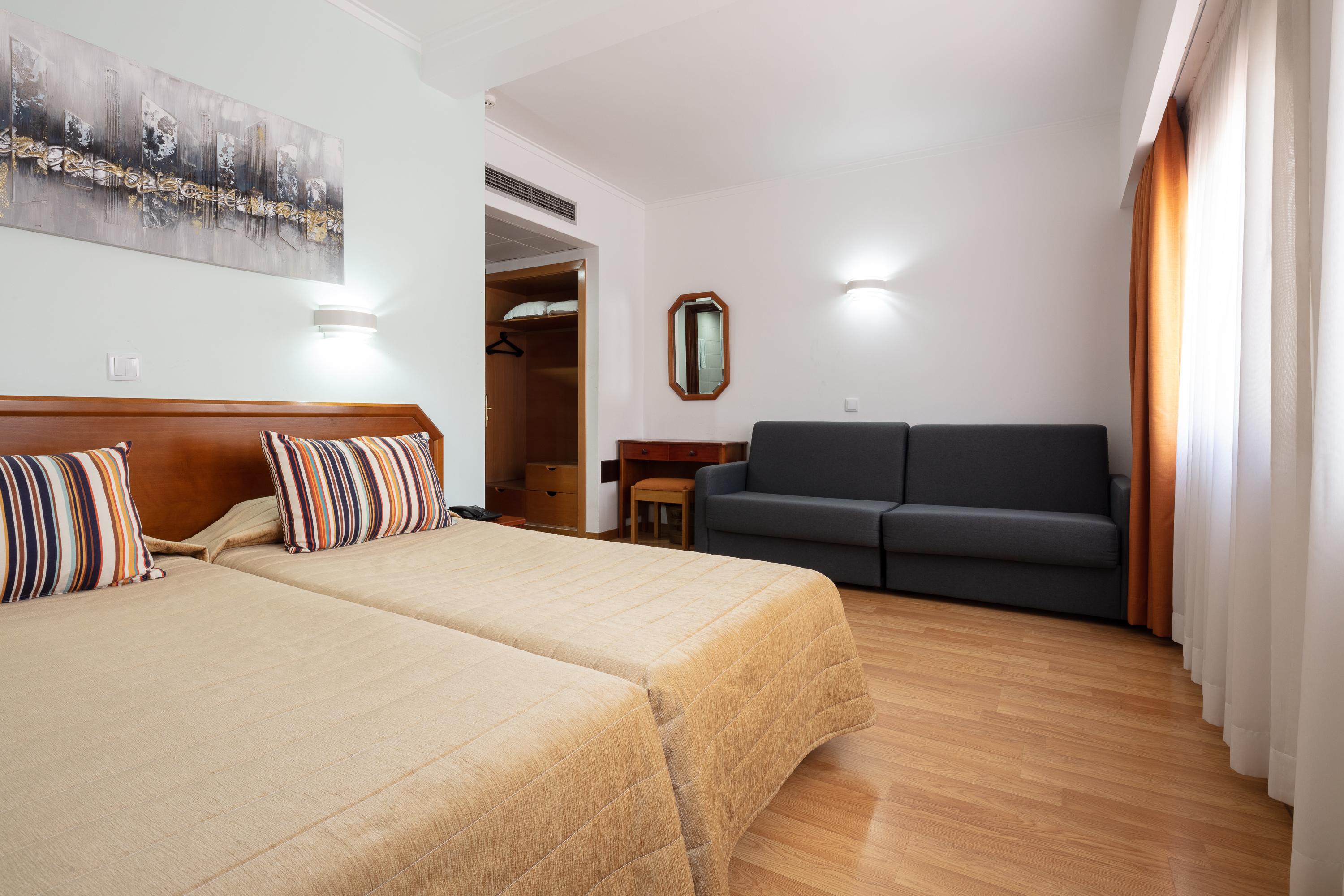 Hotel Anjos ลิสบอน ภายนอก รูปภาพ