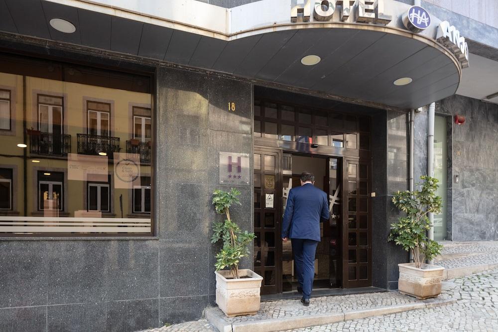 Hotel Anjos ลิสบอน ภายนอก รูปภาพ