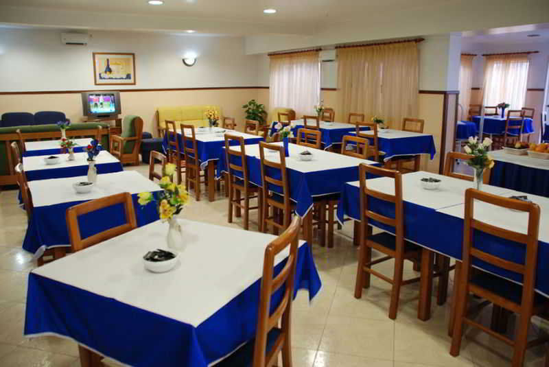 Hotel Anjos ลิสบอน ภายนอก รูปภาพ