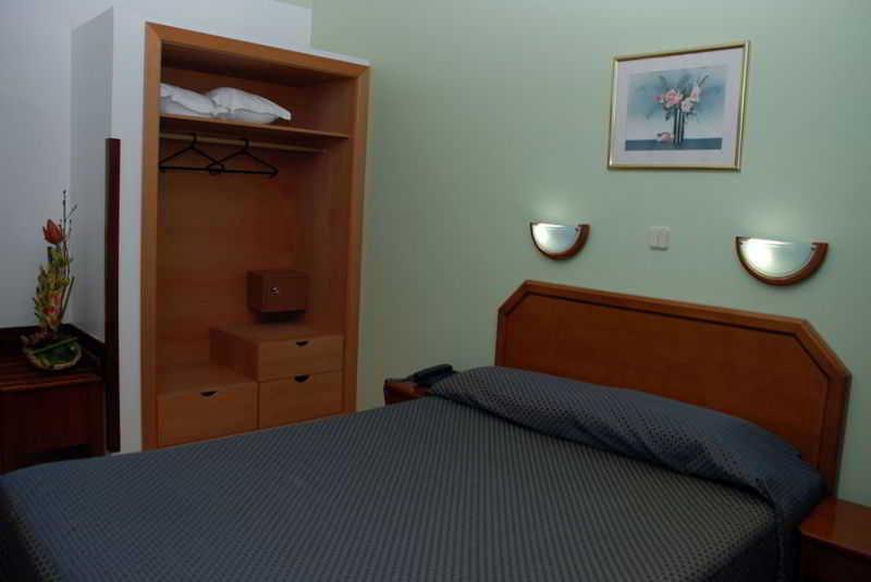 Hotel Anjos ลิสบอน ภายนอก รูปภาพ