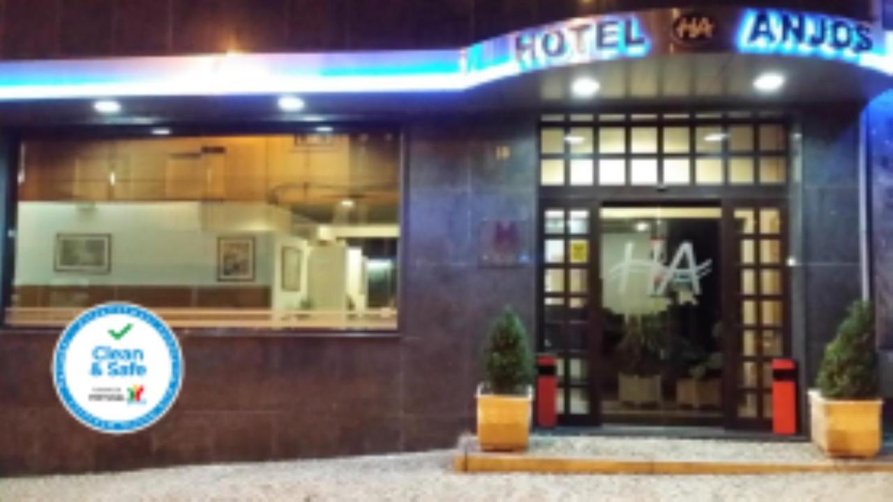 Hotel Anjos ลิสบอน ภายนอก รูปภาพ